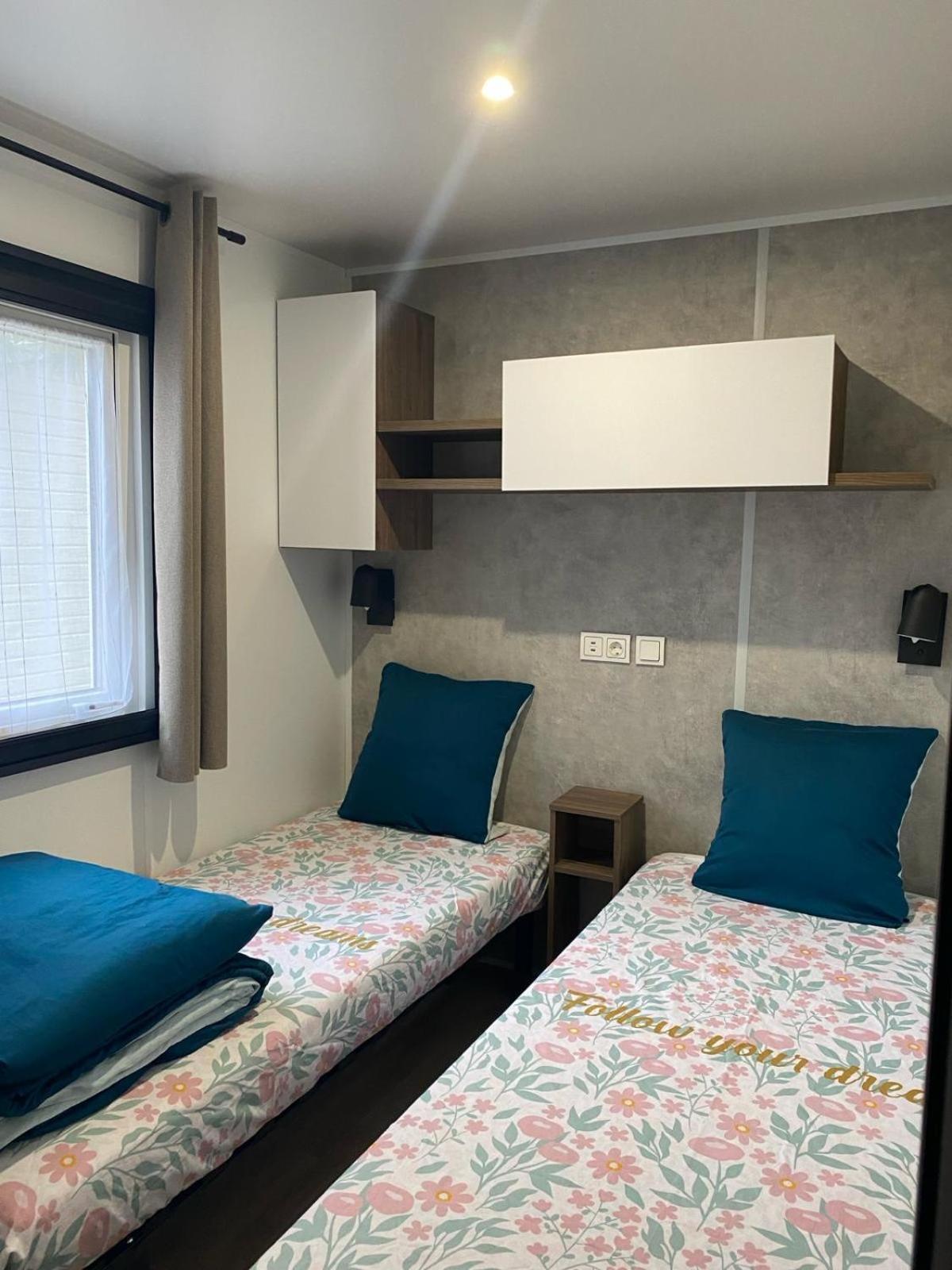 Hotel A La Brise Du Ferret à Lège-Cap-Ferret Extérieur photo